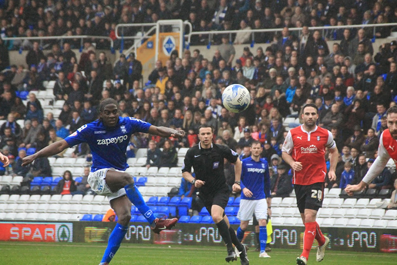 Clayton Donaldson shoots for birmingham against rotherham at st andrews in the championship