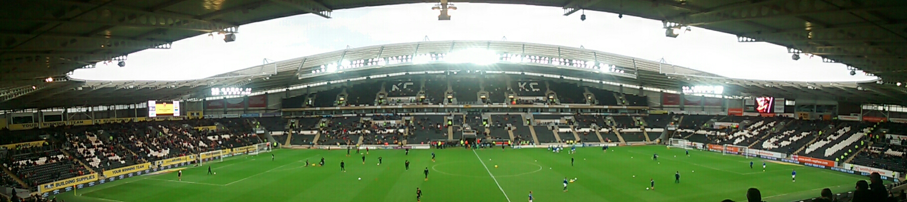 panoramic of the kc stadium hull
