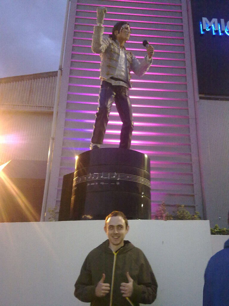 Michael Jackson statue at Craven Cottage